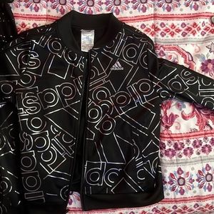 adidas 2pc tracksuit kids size 14.